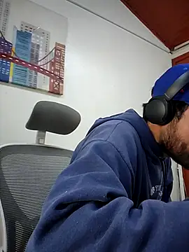 Nateskp 1 online show from 10/14/25, 09:26