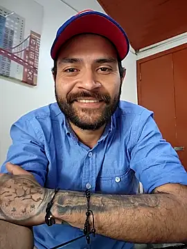 Nateskp 1 online show from 10/19/25, 03:34