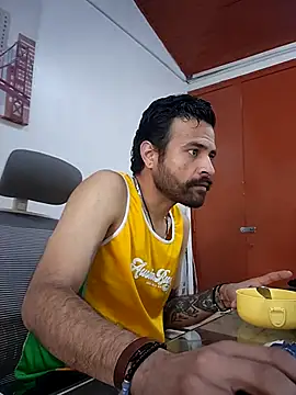 Nateskp 1 online show from 10/27/25, 04:22