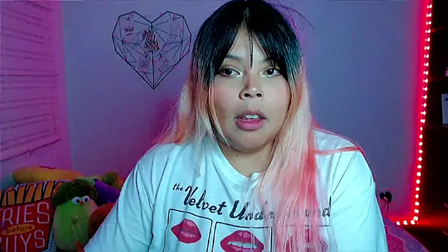 EllieMoonX online show from 02/03/26, 02:53