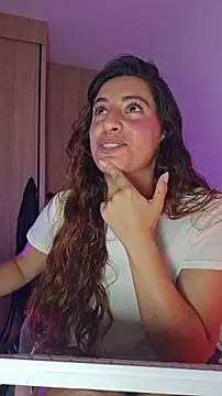 Meganthomson online show from 12/17/25, 02:28