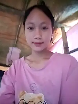 minachao- online show from 10/24/25, 01:46