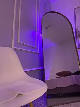 HoneyMollyX online show from 07/28/26, 04:39