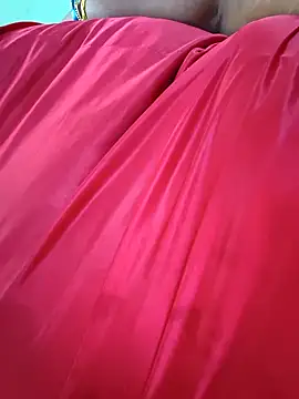 Snapshot of sweetrevathi chatting on 10/14/25, 01:39 sweetrevathi online show from 10/14/25, 01:39