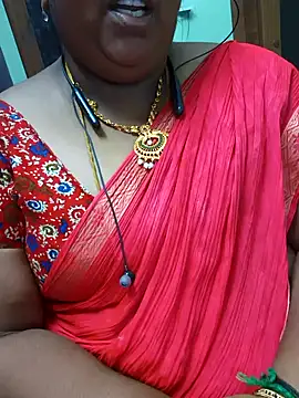 Snapshot of sweetrevathi chatting on 10/19/25, 05:24 sweetrevathi online show from 10/19/25, 05:24