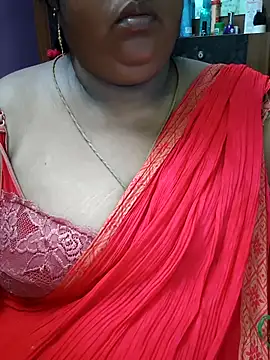 Snapshot of sweetrevathi chatting on 10/23/25, 03:44 sweetrevathi online show from 10/23/25, 03:44