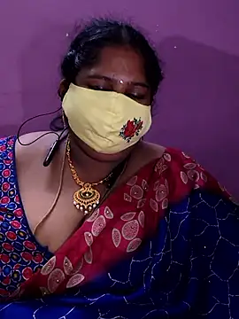 Snapshot of sweetrevathi chatting on 10/24/25, 09:11 sweetrevathi online show from 10/24/25, 09:11