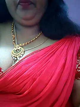 Snapshot of sweetrevathi chatting on 11/16/25, 05:18 sweetrevathi online show from 11/16/25, 05:18