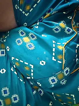 Snapshot of sweetrevathi chatting on 11/30/25, 09:02 sweetrevathi online show from 11/30/25, 09:02