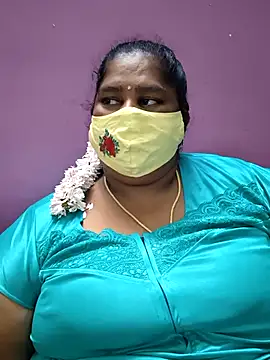 Snapshot of sweetrevathi chatting on 12/03/25, 05:33 sweetrevathi online show from 12/03/25, 05:33