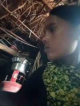 Cutsedi3 online show from 11/01/25, 11:01