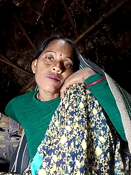 Cutsedi3 online show from 11/09/25, 10:41