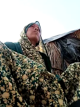 Cutsedi3 online show from 11/28/25, 09:56