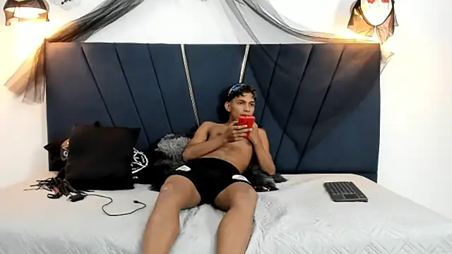 Snapshot of ryder_cum23 chatting on 10/19/25, 09:10 ryder cum23 online show from 10/19/25, 09:10