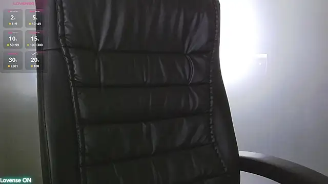YaraXCox online show from 06/26/26, 03:00