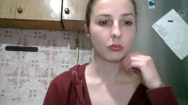 Snapshot of Jeyrinna chatting on 02/06/26, 08:34 Jeyrinna online show from 02/06/26, 08:34
