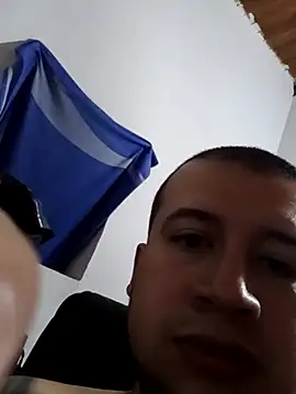 Snapshot of paisita11 chatting on 10/30/25, 10:32 paisita11 online show from 10/30/25, 10:32