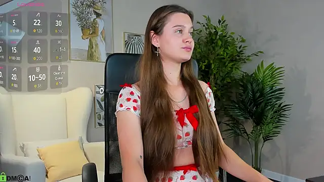 Renesmy Black online show from 08/08/26, 12:02