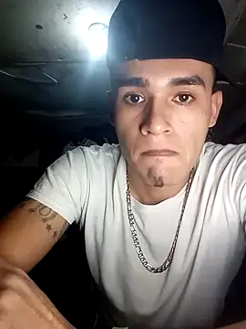 Snapshot of sexdol2 chatting on 11/16/25, 06:35 sexdol2 online show from 11/16/25, 06:35