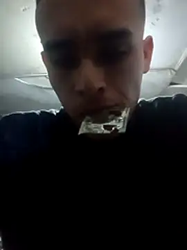 Snapshot of sexdol2 chatting on 01/16/26, 01:04 sexdol2 online show from 01/16/26, 01:04