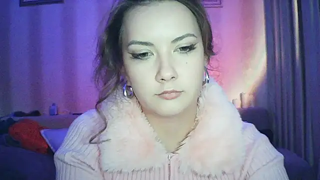 Snapshot of MoodieMira chatting on 02/17/26, 05:19 MoodieMira online show from 02/17/26, 05:19