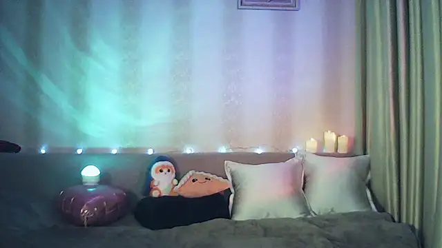 Snapshot of MoodieMira chatting on 02/20/26, 08:20 MoodieMira online show from 02/20/26, 08:20