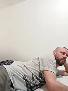 Snapshot of Mike_3789 chatting on 10/14/25, 07:25 Mike 3789 online show from 10/14/25, 07:25