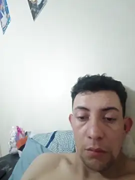 juniorcam10 online show from 10/25/25, 06:02