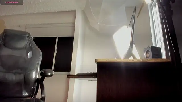 Snapshot of Kail_nil chatting on 10/14/25, 07:58 Kail nil online show from 10/14/25, 07:58