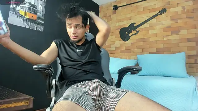 Snapshot of Kail_nil chatting on 11/15/25, 03:37 Kail nil online show from 11/15/25, 03:37