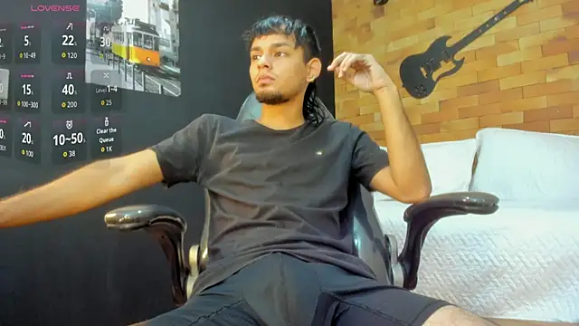 Snapshot of Kail_nil chatting on 12/14/25, 03:34 Kail nil online show from 12/14/25, 03:34