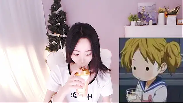 Snapshot of Xs-000 chatting on 12/16/25, 03:39 Xs-000 online show from 12/16/25, 03:39