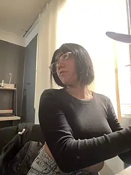 angie rousse  online show from 10/23/25, 01:32