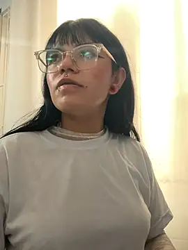 angie rousse  online show from 11/24/25, 01:00