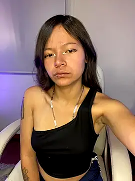 Ninfa pink online show from 11/08/25, 07:34