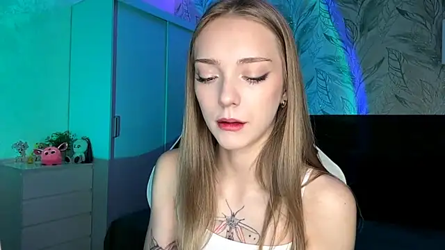 EvaPeace online show from 11/14/25, 05:11