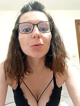 labellerose online show from 10/30/25, 05:46