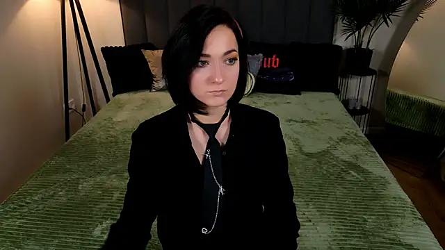 Snapshot of BaileeLynn chatting on 02/01/26, 12:48 BaileeLynn online show from 02/01/26, 12:48