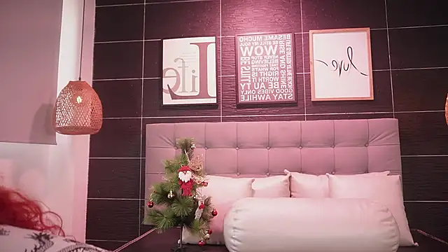 Thalia Karlson online show from 12/17/25, 12:33