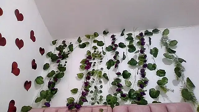 abby moss 2 online show from 05/11/26, 12:33