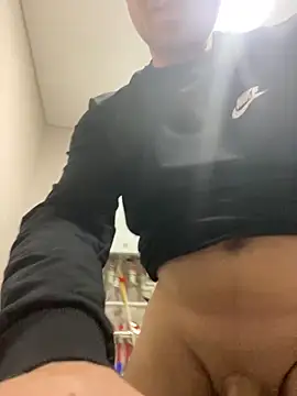 AronMode online show from 11/15/25, 10:37