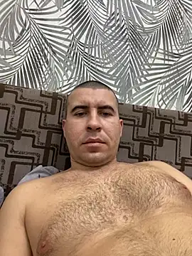 AronMode online show from 11/18/25, 06:23