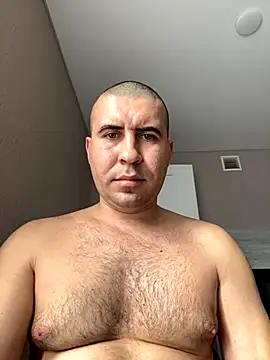 AronMode online show from 11/25/25, 10:48