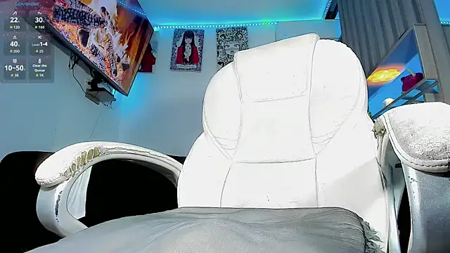 Snapshot of Kinng_Sex chatting on 11/03/25, 01:34 Kinng Sex online show from 11/03/25, 01:34