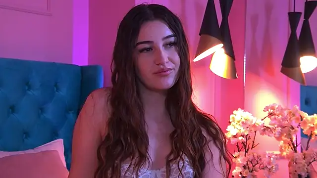 Snapshot of TaliaMorenne chatting on 11/13/25, 04:28 TaliaMorenne online show from 11/13/25, 04:28