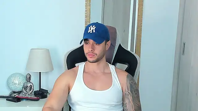 Snapshot of Ken_mailik1 chatting on 02/08/26, 06:06 Ken mailik1 online show from 02/08/26, 06:06