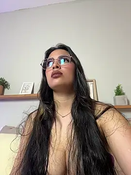 shainadavis online show from 06/16/26, 03:31