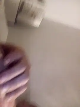 Snapshot of jjLARAY chatting on 02/03/26, 02:53 jjLARAY online show from 02/03/26, 02:53