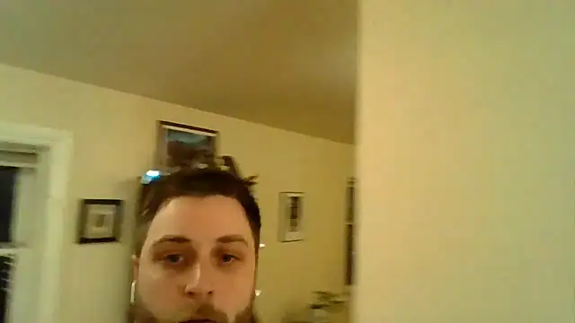 Snapshot of custardnmypie chatting on 01/14/26, 01:55 custardnmypie online show from 01/14/26, 01:55
