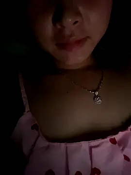 Yan 50299 online show from 10/18/25, 06:41